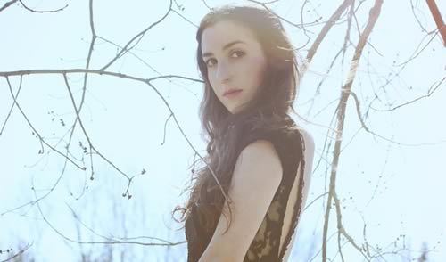 Marissa Nadler Covers Dolly Parton Hit: Old flames can't hold a candle to you